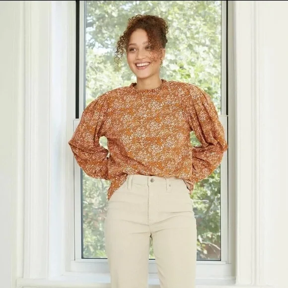 Universal Thread Floral Blouse Size Large - Picture 1 of 8